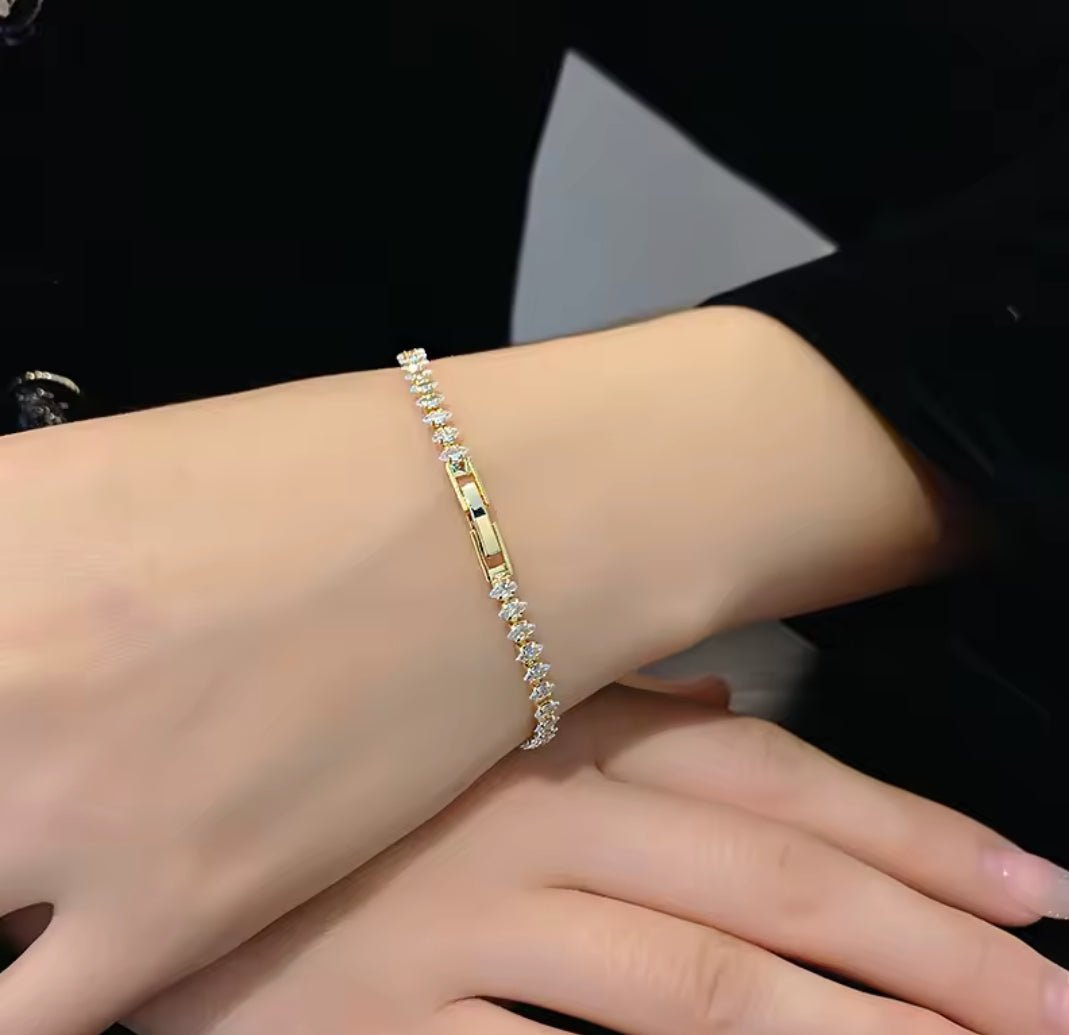 Crystal Tennis Bracelet - The Jasabi Company